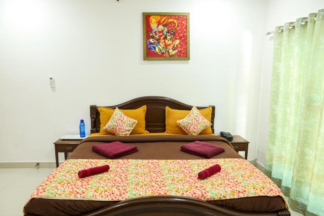 Surya Kiran Miramar Panaji Exterior foto