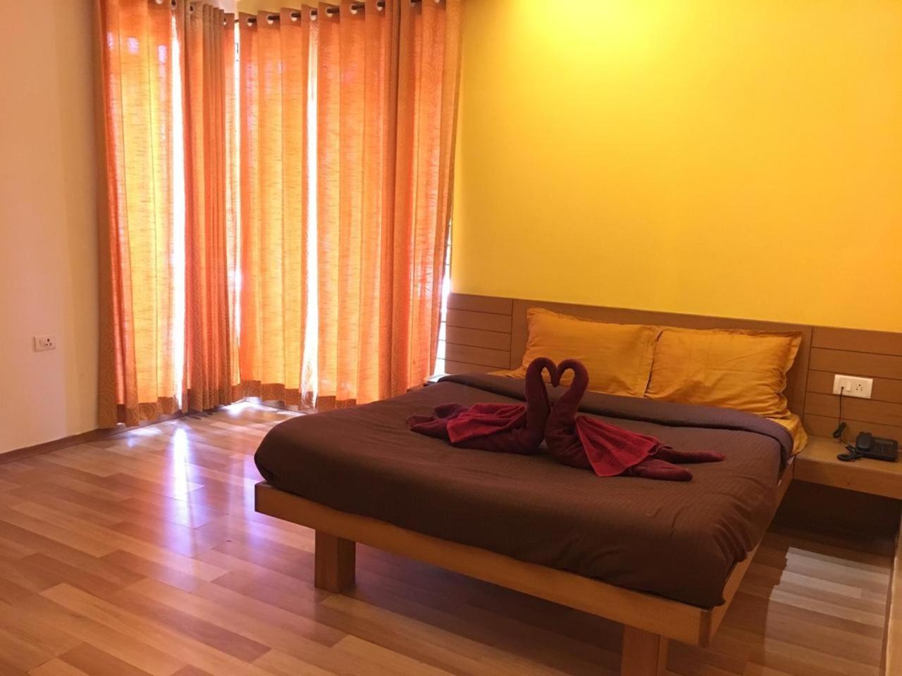 Surya Kiran Miramar Panaji Exterior foto
