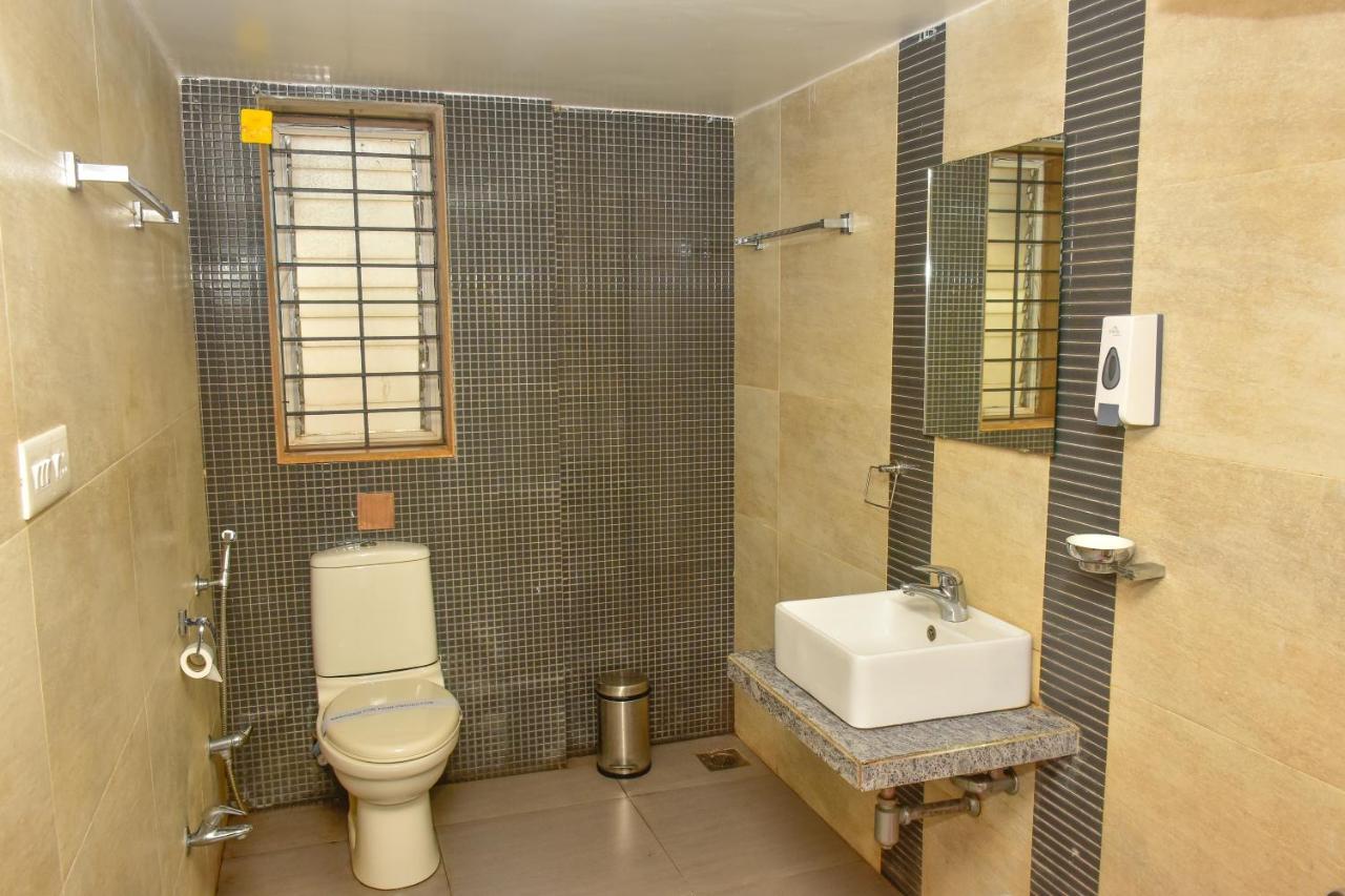Surya Kiran Miramar Panaji Exterior foto